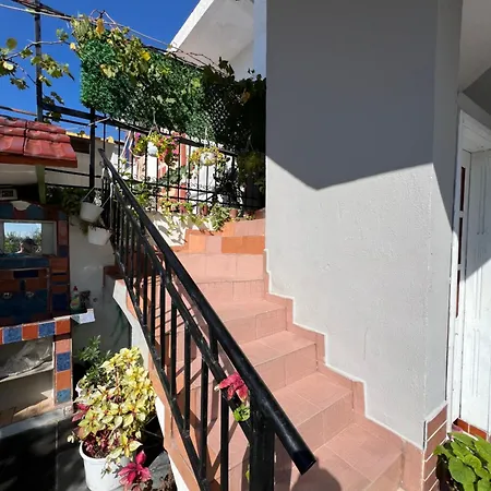 Rent Ag & Af אכסניה
