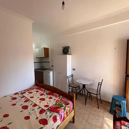 Rent Ag & Af Vandrarhem Durrës